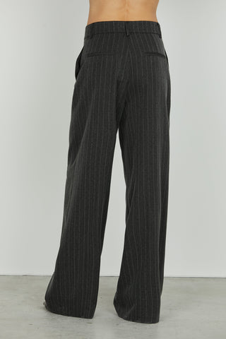 Pantalone PREZIOSAM vita alta con ts francesi più filetto palazzo gessato più borchie