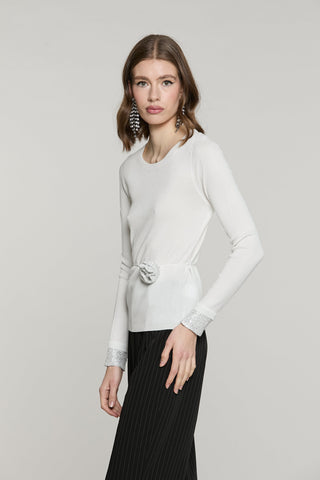 Maglia KEEP manica lunga con bordo paillettes più collarino fiore con strass