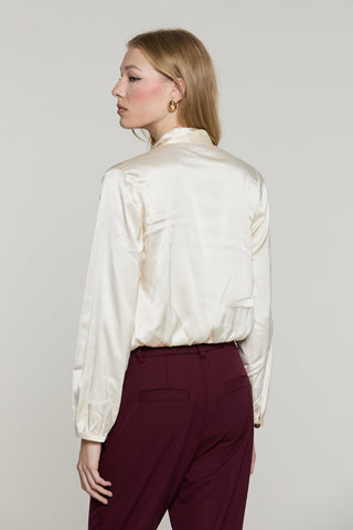 Blusa ARAU manica lunga scollo incrocio con elastico vita più fusciacca