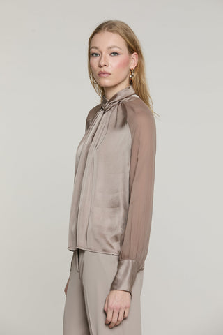 Blusa BELLS manica lunga con nodo collo più pieghe più goccia