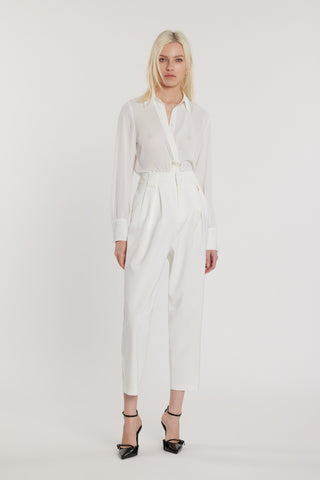 Camicia LAZA maniche lunghe con pieghe fintone più spilla logo strass