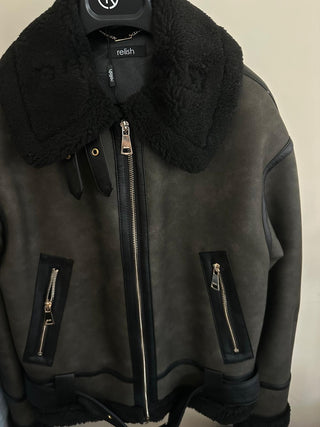 Montone PLUGH manica lunga con pelliccetta più cintura più zip più tasche più contr.bordi ecopelle