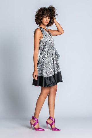 Abito HAFFNER corto senza maniche con laccetti più arriccio più cintura vita fant.optical