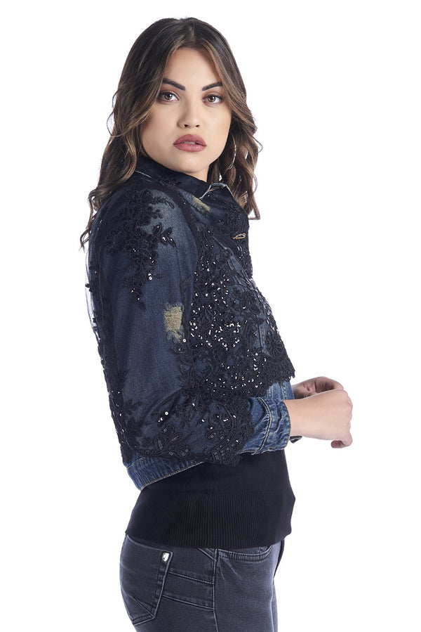 Giubbino in denim corto ricoperto da tulle ricamo e paillettes, relish fashion moda, abbigliamento femminile