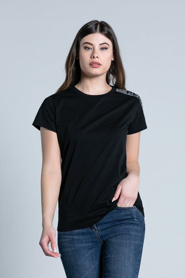 T-Shirt TURA mezza manica con applicazione strass