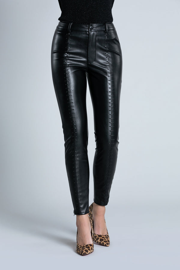 Pantalone PAM vita alta con taglio più impunture più intrecci  più zip fondo ecopelle