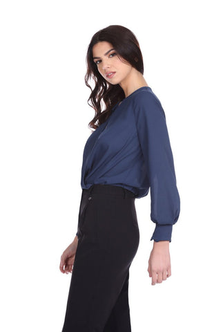 Blusa PULISS corta manica lunga con pieghe scollo  incrocio con goccia schiena più rouches