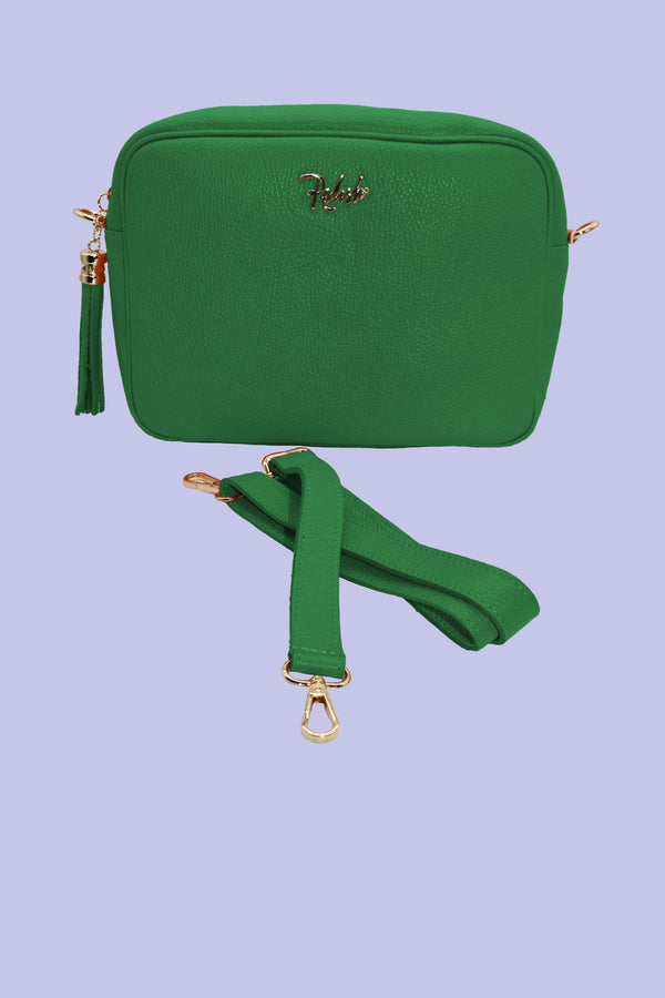 Borsa SHIZUCA con tracolla più zip più pendaglio pelle martellata